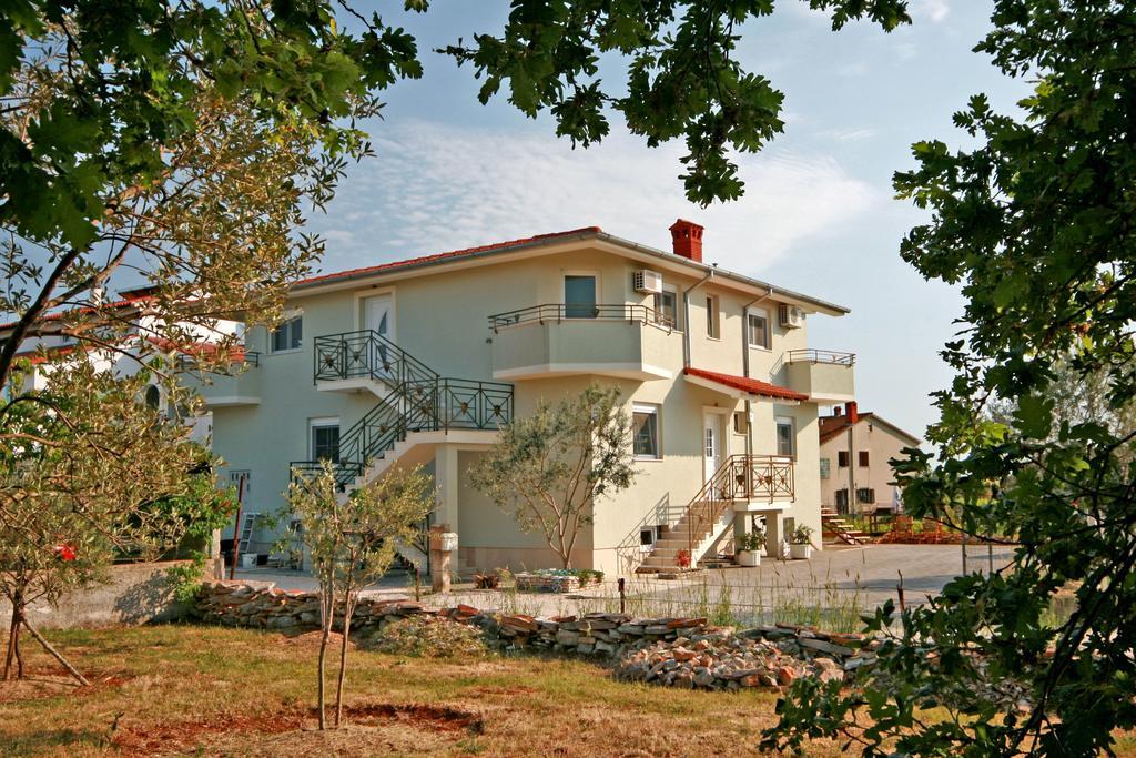 Apartments Lighthouse Fazana Phòng bức ảnh